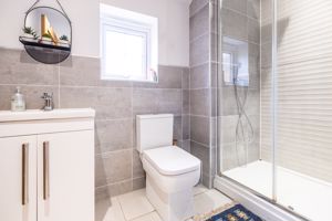 En-Suite- click for photo gallery